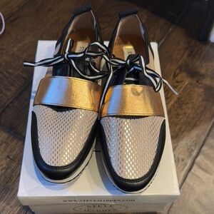 New Steve Madden girls shoes sneakers 5 JSARZEY ROSE GOLD